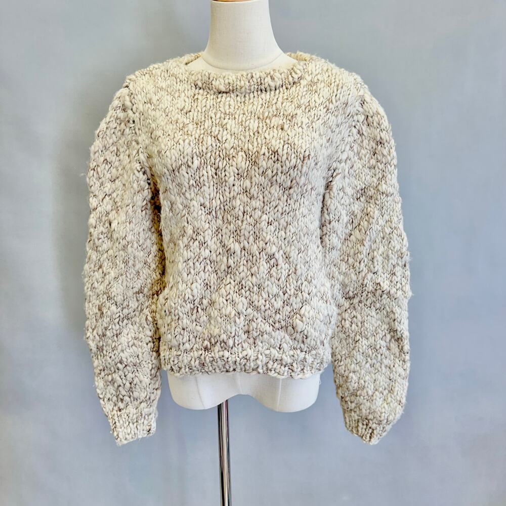 Handknit ivory chunky knit boucle sweater boxy Size small fisherman heavy knit‎